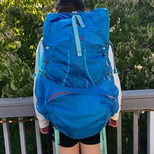 REI Flash 58 women’s back pack. Size—M